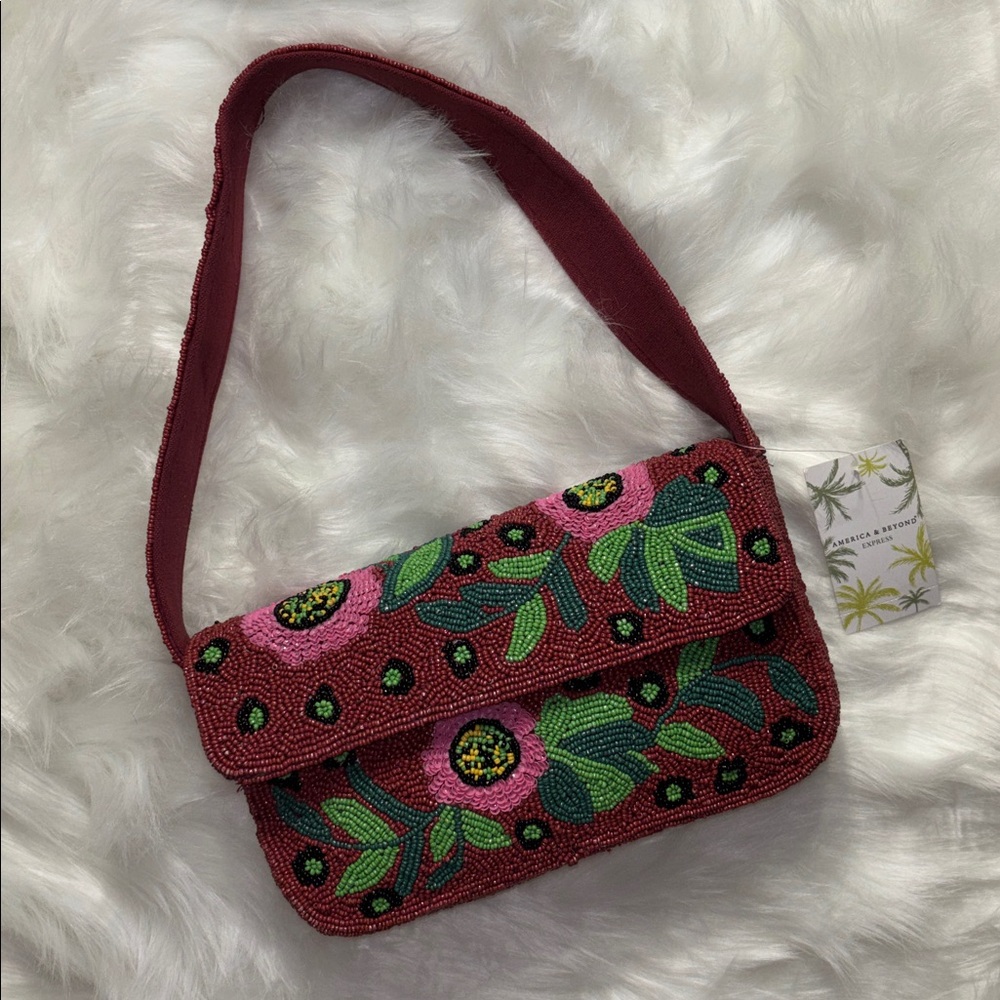🌸 America & Beyond Red Floral Beaded Shoulder Bag NWT Boho 70s 🌿